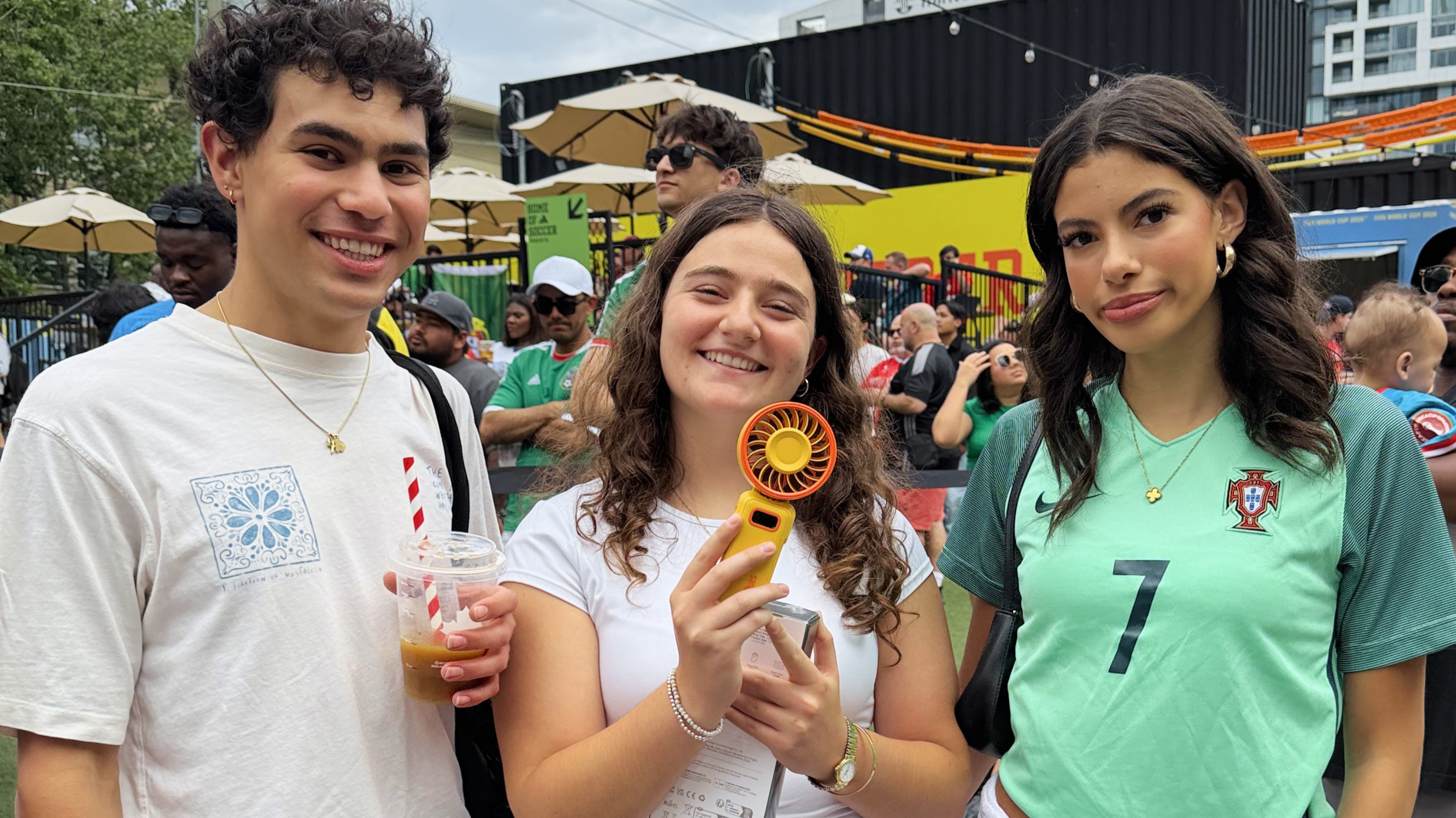 Street Interview: Who Will Lift the Trophy? Fans Share Their Predictions